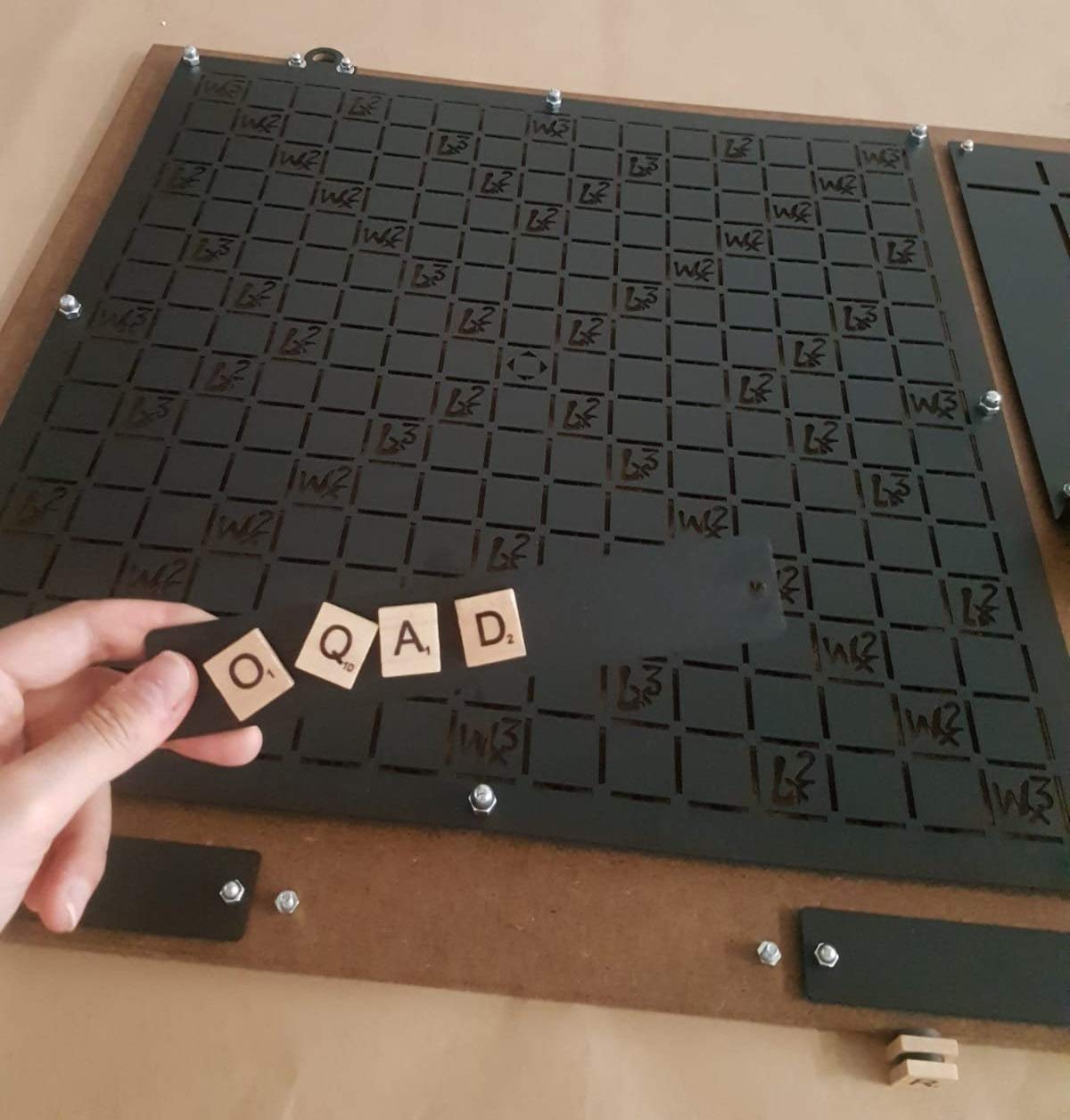 TUBI-BU Wandspiele, Schwarz