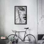 Frauengesicht gerahmt, Hochformat – Metall-Wandkunst, ca. 40 × 60 cm