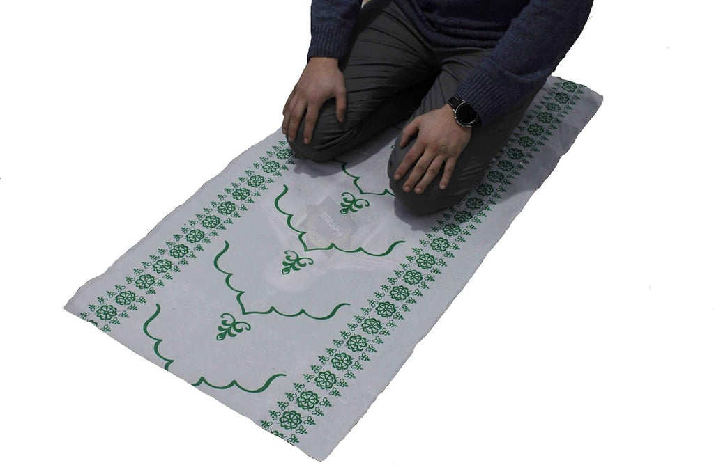 Tubibu 100x Einweg Gebetsteppich auf Rolle (50x120 cm) – Wasserabweisende Unterseite – Professionelle Lösung für Moschee, Reise, Hotel & Gäste – Praktische Perforation