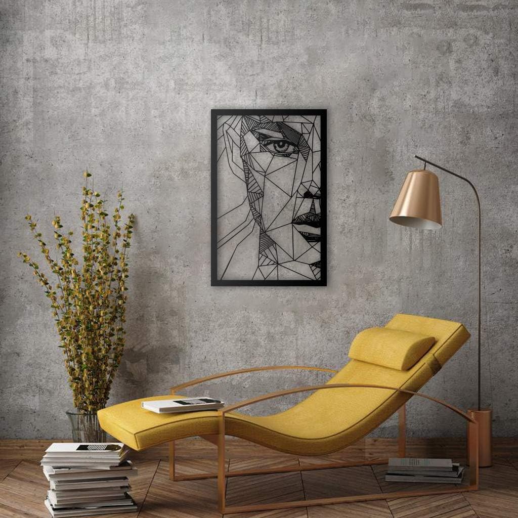 Frauengesicht gerahmt, Hochformat – Metall-Wandkunst, ca. 40 × 60 cm