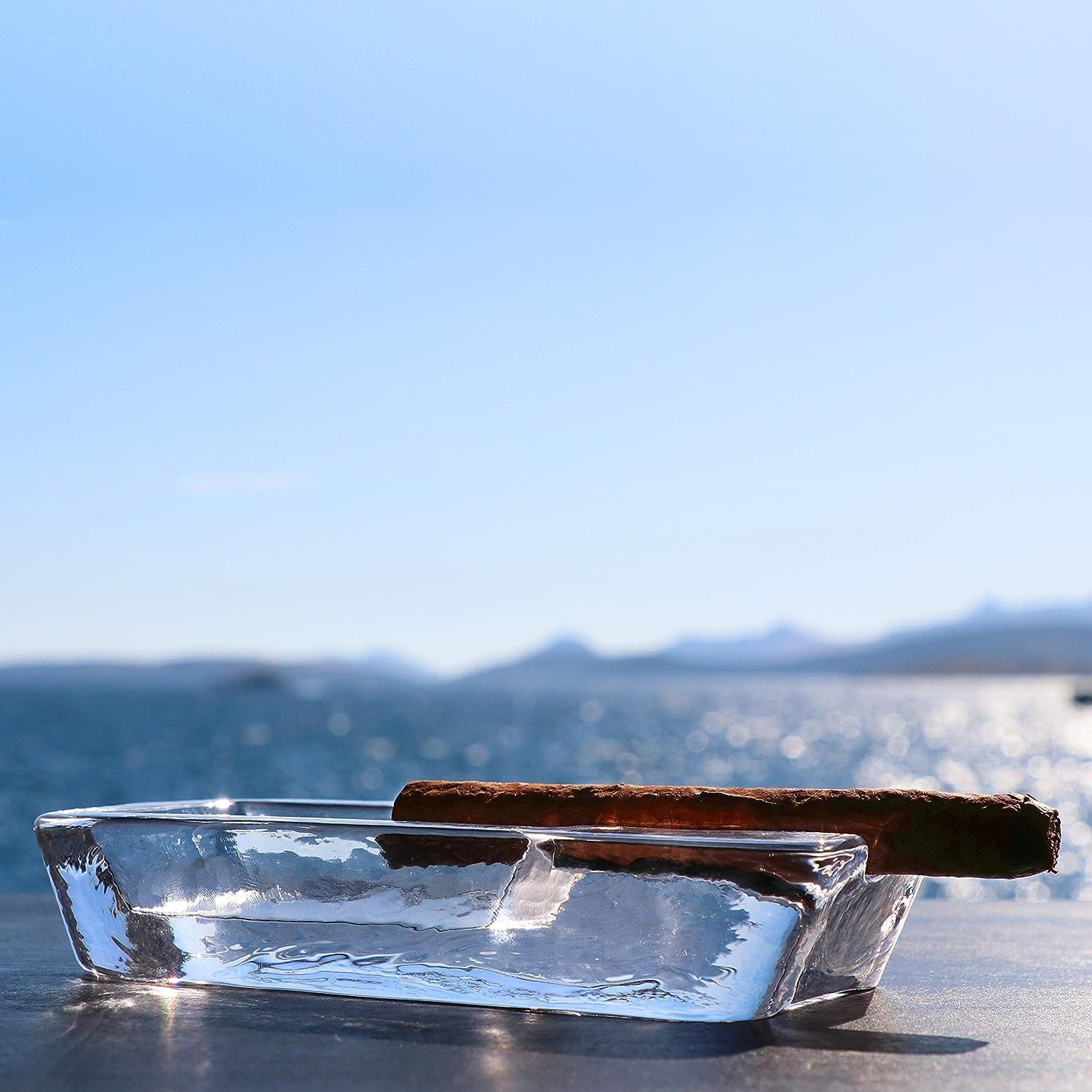 Pasabahce Zigarre Aschenbecher für Draussen | Handgearbeitet Kristallglas | Balkon Tisch Windundurchlässig Design
