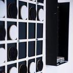 Tubibu Wandspiel Othello/Reversi (64 Stück Plexiglas-Plaketten, Magnetisch, 60 cm x 70 cm)
