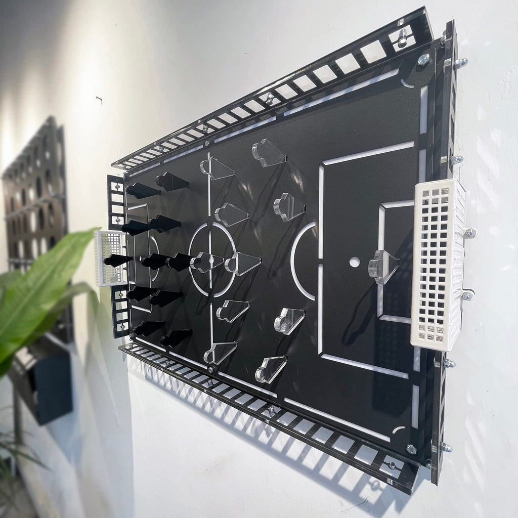 Fußballspielbrett, Fußballspiel Wandbehang, Interior Game Fußball Board, Fußball Geschenke, Interior Fußball Spiel Board, Man Cave Metall Wandkunst, Tabletop Game Board, Wandspiel für Männer