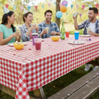 Rolle Tischdecke 25meter x 100cm – Einweg, Praktisch, 20 Abreißbare 125x100cm Tischdecken, Papieroberfläche & Kunststoffunterseite, Flüssigkeitsdicht, Party- und Eventtauglich (Rot, 1 Rolle)