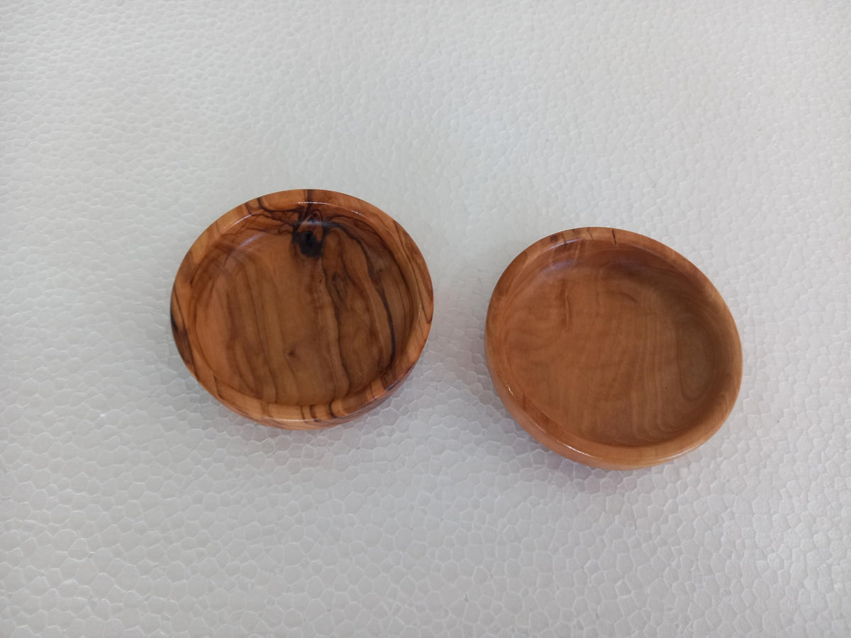 Tubibu Mini-Schalen aus Olivenholz, handgefertigte Schüsseln, handgefertigte Mini-Schalen aus Holz (verformt)