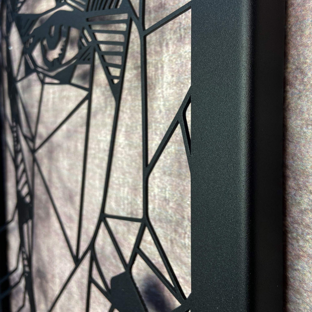 Abstraktes Frauengesicht (links) – Metall-Wandkunst, Schwarz, ca. 40 × 60 cm
