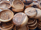 Tubibu Mini-Schalen aus Olivenholz, handgefertigte Schüsseln, handgefertigte Mini-Schalen aus Holz (verformt)