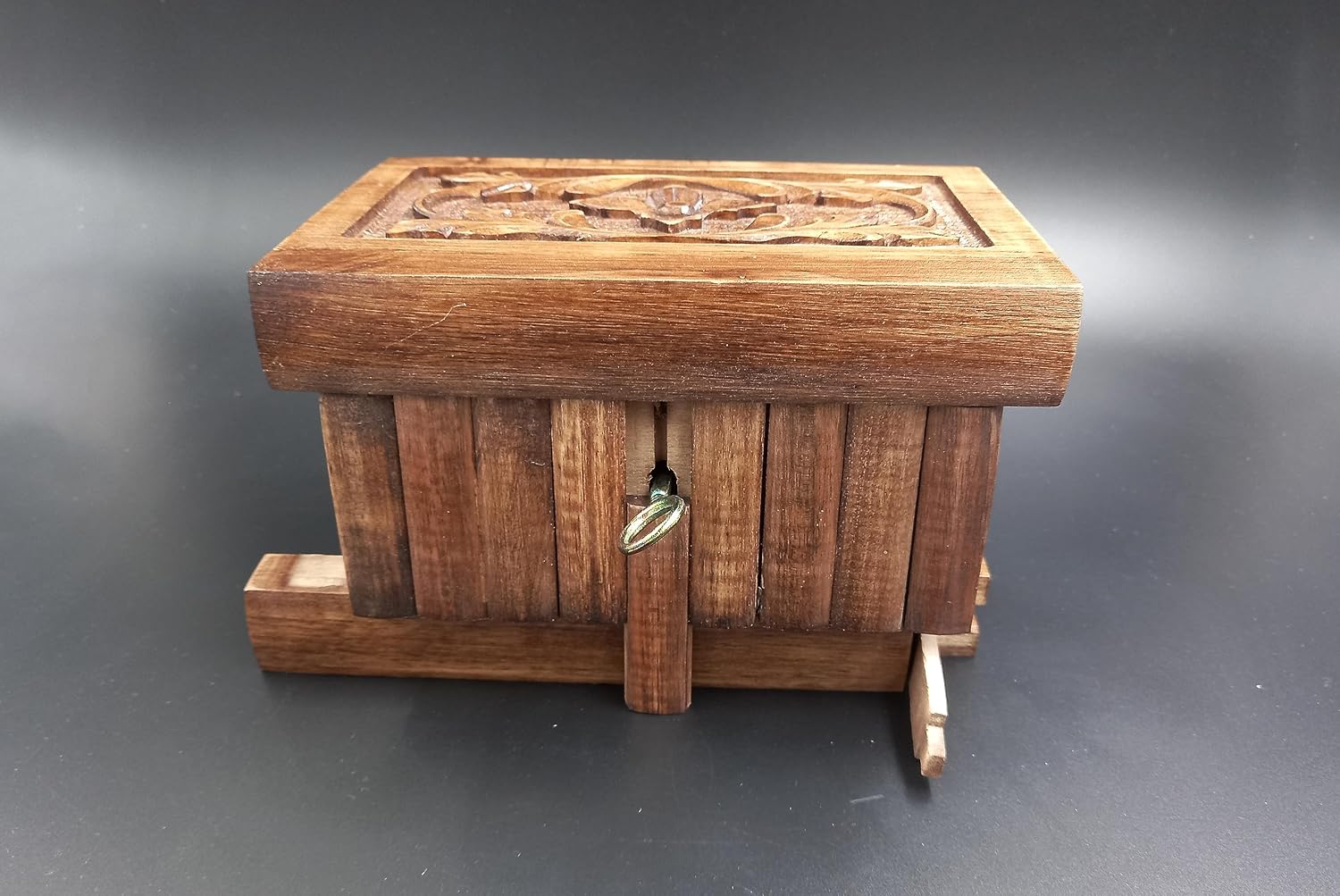 Walnut Treasure Secret Magic Box Handgefertigte einzigartige Schmuckschatulle mit verstecktem Schlüssel (klein)